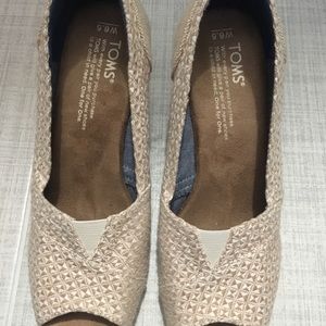 Toms wedges